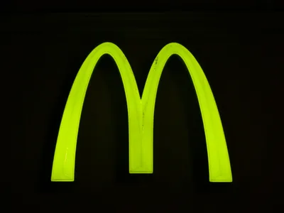 Почему новое изменение логотипа McDonald's является последним случаем гендерного мытья | Inc.com картинки