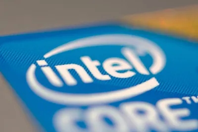 Логотип Intel Core I5, Nvidia Geforce на ноутбуке, использование для редакционных иллюстраций Редакционная фотография контента — изображение фона, клавиатуры: 165729127 картинки