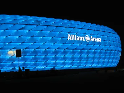 Печатная реклама для \"Allianz\" - Виктория Киви Хубер картинки