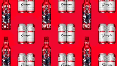 Budweiser, пиво, рука, монохромный, HD обои для рабочего стола картинки