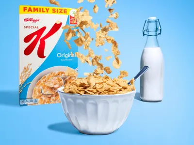 Kellogg испытывает бумажный вкладыш для упаковки хлопьев, поскольку Suntory переходит на использование бутылок, полностью изготовленных из растительного сырья | Журнал Food Business Africa картинки