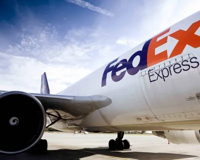 Скачать обои Fedex с абстрактным кругом картинки