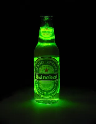 Обои стиль, пиво, минимализм, логотип, logo, heineken, минимализм, style, бренд, пиво, brand, 2560x1600 картинки на рабочий стол, раздел минимализм - скачать картинки