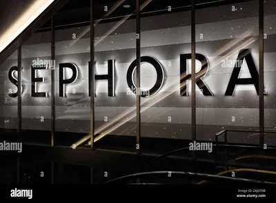 Сделка в Sephora — самый топовый антивозрастной ночной крем с ретинолом со скидкой 50% картинки