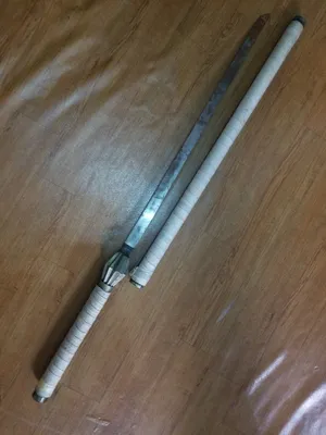 Bleach Zaraki kenpachi zanpakuto anime sword, Hobbies \u0026 Toys, Collectibles  \u0026 Memorabilia, Fan Merchandise on Carousell картинки