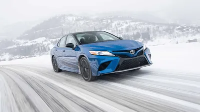 Обзор первого привода Toyota Camry AWD 2020 года: нераскрытое дело картинки