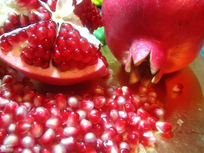 Бесплатно скачать Pics Photos Pomegranate Fruit Wallpapers [2400x1800] для рабочего стола, мобильного и планшета | Исследуйте 73+ фруктовых обоев | Фруктовая корзина Обои, Фруктовые фоновые обои, Фруктовые обои HD картинки