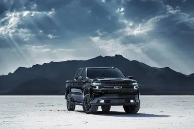 Новости и информация о Chevrolet Silverado Midnight Edition 2020 года картинки