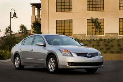 Nissan Altima 2009 года выпуска картинки