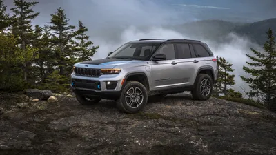 Jeep Grand Cherokee Trailhawk 4xe 2022 года картинки