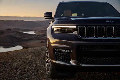 Фотографии экстерьера Jeep Grand Cherokee L 2022 | CarBuzz картинки