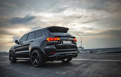 Обои дорога, закат, srt, road, srt8, jeep, jeep grand cherokee, jeeper, jeep srt, ingushetia, ингушетия, назрань, nazran, high, magas, trackhawk картинки на рабочий стол, раздел jeep - скачать картинки