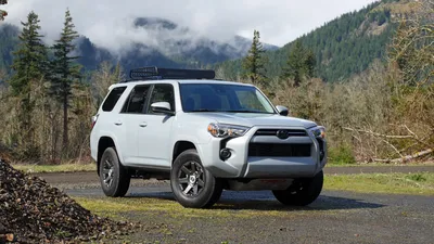 Toyota 4Runner в картинках: дизайн, характеристики, интерьер и многое другое картинки