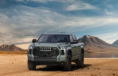 Toyota Tundra 2022 года выпуска картинки