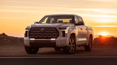 2022 Toyota Tundra Capstone CrewMax 4K 8K 2 Обои - HD Car Wallpapers #20624 картинки