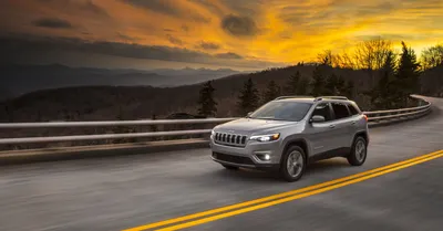 Обзор Jeep Cherokee 2020 года, цены и характеристики картинки