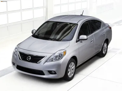 Видео: 2012 Nissan Versa Review & u0026 Drive - Автомобиль с быстрой полосой картинки