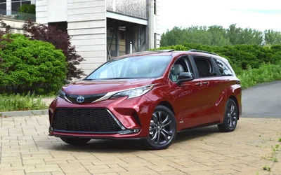 Toyota Sienna 2021 фото - 1/1 - Автомобильный гид картинки