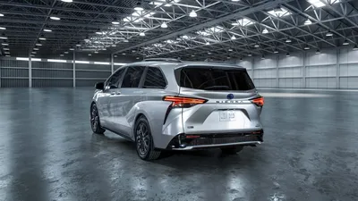 Внедорожный минивэн? Это Toyota Sienna Woodland Edition 2022 года. картинки