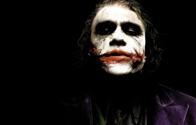 Обои лицо, джокер, человек, мужик, темный рыцарь, joker, Хит Леджер, псих,  преступник картинки на рабочий стол, раздел фильмы - скачать картинки