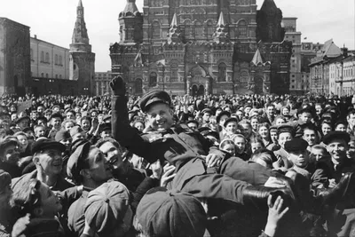 Как это было: 9 мая 1945 года в Москве - Российская газета картинки