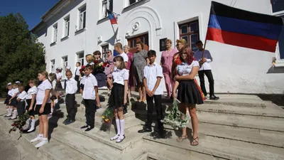 Первое сентября в школах Донбасса проходит штатно, заявил Кравцов - РИА  Новости, 01.09.2022 картинки