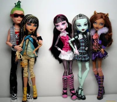 Обои Разное Куклы, обои для рабочего стола, фотографии разное, bratz, куклы,  monster, high Обои для рабочего стола, скачать обои картинки заставки на  рабочий стол. картинки