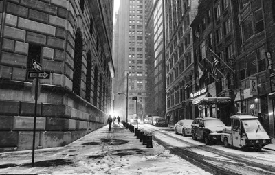 Обои USA, United States, Winter, New York, NYC, Snow, New York City,  people, black and white, traffic, architecture, Financial District,  America, b/w, United States of America, structures картинки на рабочий  стол, раздел картинки