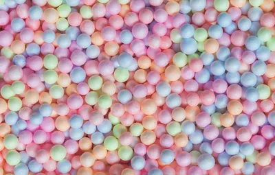 Обои шарики, фон, colorful, конфеты, balls, pink, background, sweet, драже,  candy картинки на рабочий стол, раздел текстуры - скачать картинки