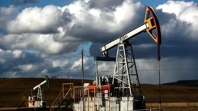 Нефть и рубль вновь падают. Почему это происходит? - BBC News Русская служба картинки