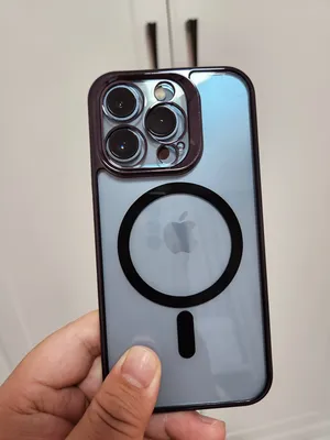 Камера iPhone 13 Pro кажется крошечной в чехле для iPhone 14 Pro картинки