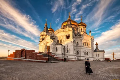 Обои Города - Православные церкви, монастыри, обои для рабочего стола,  фотографии города, - православные церкви, монастыри, монах, купола, храм,  небо Обои для рабочего стола, скачать обои картинки заставки на рабочий  стол. картинки