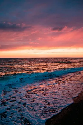 Волны, лето, море и красивый закат | Sunset wallpaper, Sky aesthetic, Ocean  wallpaper картинки