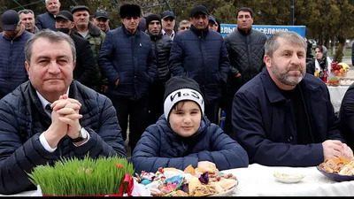 В посёлке Мамедкала прошло мероприятие посвященное празднику весны \ картинки