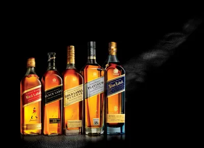 Скачать обои черный фон, бутылки, виски, johnnie walker, black label  разрешение 3258x2362 #189881 картинки