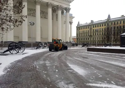 В ночь на 1 февраля в Петербурге выпало около пяти с половиной сантиметров  снега картинки