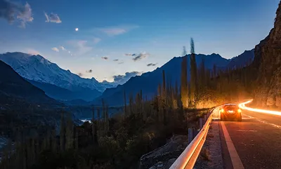 Обои для рабочего стола Hunza Pakistan Горы Природа Дороги Вечер картинки