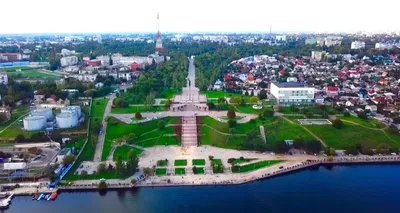 Парк Славы, морской порт и днепровские плавни: как выглядит Херсон с высоты  птичьего полета летом, - ВИДЕО » Любимый Херсон | Новости картинки