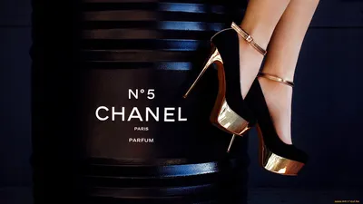 Скачать обои бренды, chanel, темный, фон, бочка, туфли из раздела Бренды, в  разрешении 1920x1080 картинки