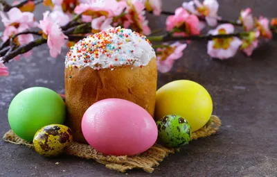 Обои цветы, ветки, праздник, доски, яйца, Пасха, кулич, салфетка, Easter,  крашенки картинки на рабочий стол, раздел праздники - скачать картинки