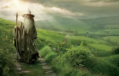 Обои трава, холмы, Властелин колец, тропинка, The Lord of the Rings,  волшебник, Gandalf, Гэндальф Серый, Хоббит Нежданное путешествие, The  Hobbit An Unexpected Journey картинки на рабочий стол, раздел фильмы -  скачать картинки