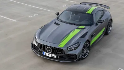 Обновлённый Mercedes-AMG GT получил детали от гоночных машин картинки