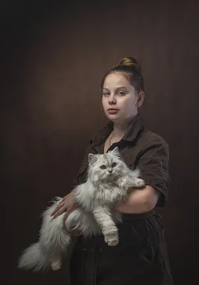 Девочка с кошкой. Фотограф Алексей Кошелев картинки