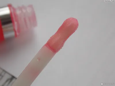 Блеск для губ Dermosil 360° spin lip gloss - «О, весь этот блеск! Новинка  от Финнов. Рассказ о том, как иногда полезно делать спонтанные покупки.  Довольно бюджетный блеск, не способный оставить вас картинки