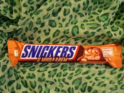 Шоколадный батончик Mars SNICKERS \ картинки