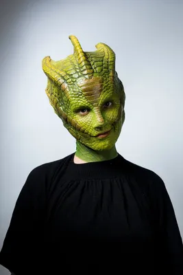 Cinema Makeup School on Twitter: «Нил Гортон воссоздал мадам Вастру из «Доктора Кто»! картинки