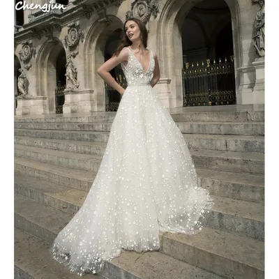 КРАСИВОЕ СВАДЕБНОЕ ПЛАТЬЕ И КРАСИВАЯ ДЕВУШКА | Ball gowns wedding, Wedding  dresses strapless, Bridal dresses картинки