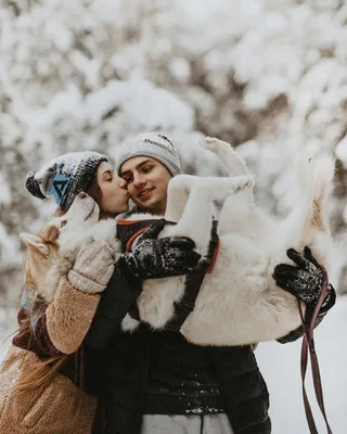 Романтика❤❤❤ парень с девушкой держат…» — создано в Шедевруме картинки