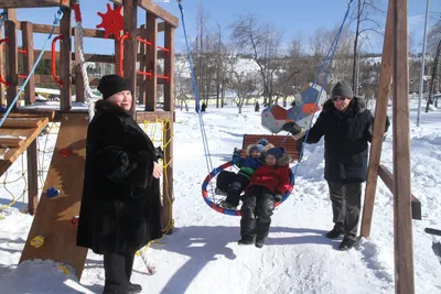 Прощай, осень, здравствуй, зима! 🍁❄️ Поезд тихо в Зиму отправляется, За  окном мелькнул.. | ВКонтакте картинки