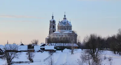 Церковь зимой на закате, Белозерск, Россия Стоковое Изображение -  изображение насчитывающей памятник, вероисповедание: 179852693 картинки